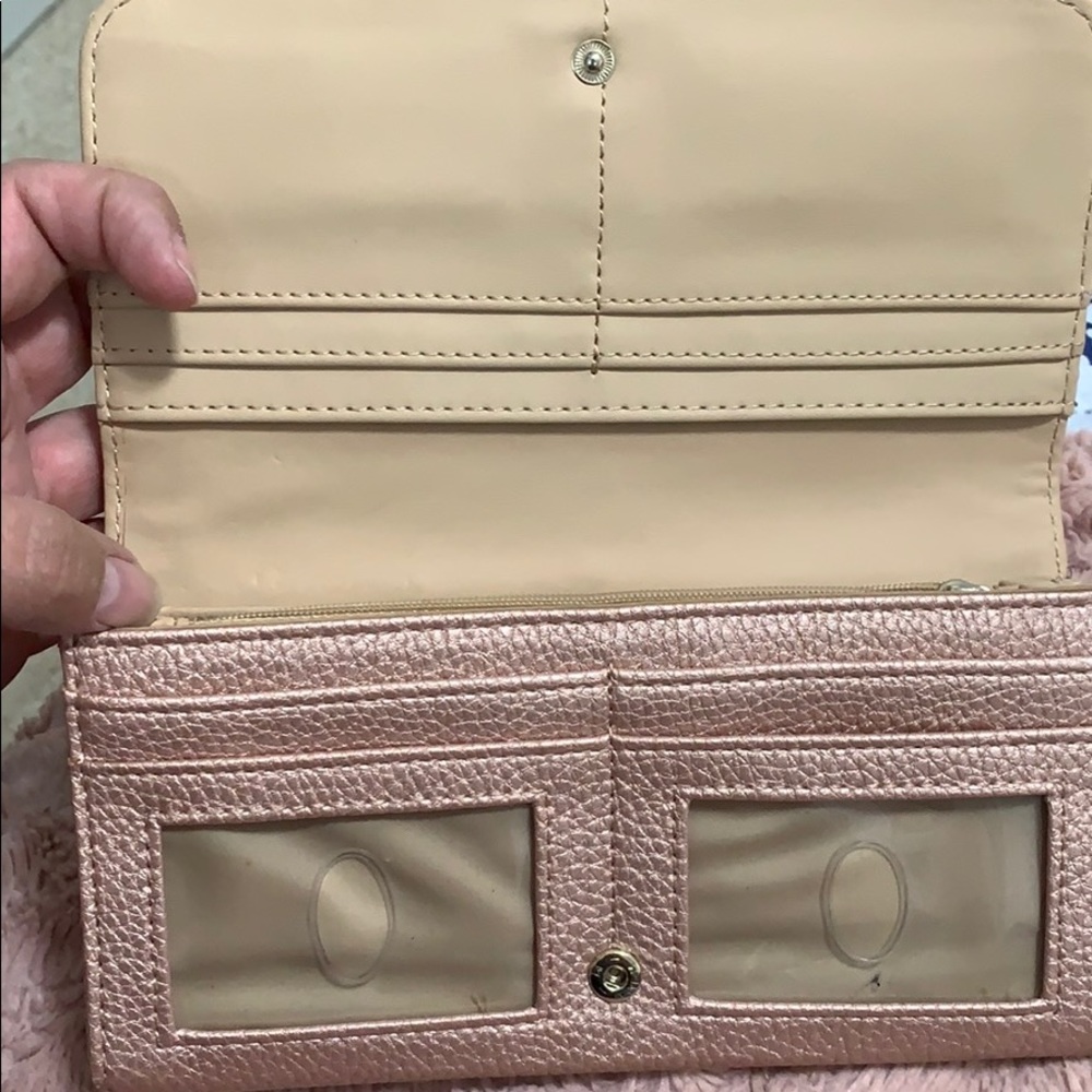 Guess wallet - Picture 3 of 3